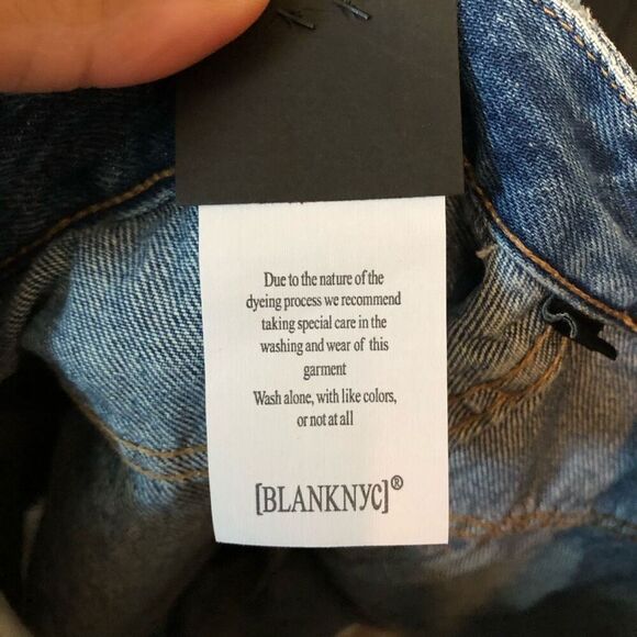 BlankNYC Womens The Perry Mom Short 28 Denim Cutoff Distressed High Waisted - Picture 4 of 5